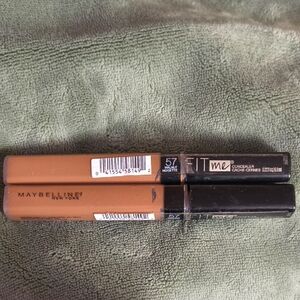 57 Walnut Set of 2 Maybelline FitMe Concealer